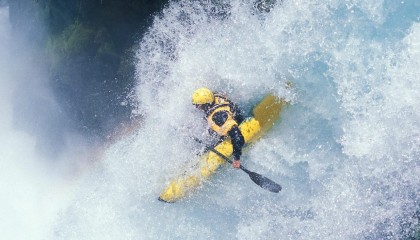 开云·Kaiyun网页版-英超激烈争夺，精彩反击与门神扑救成为焦点，33岁门将英超首秀